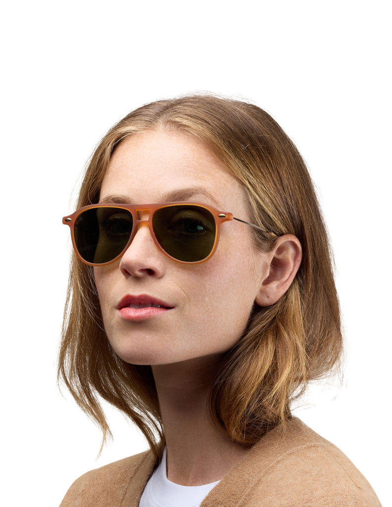 POLARIZED SUN FLY HONEY